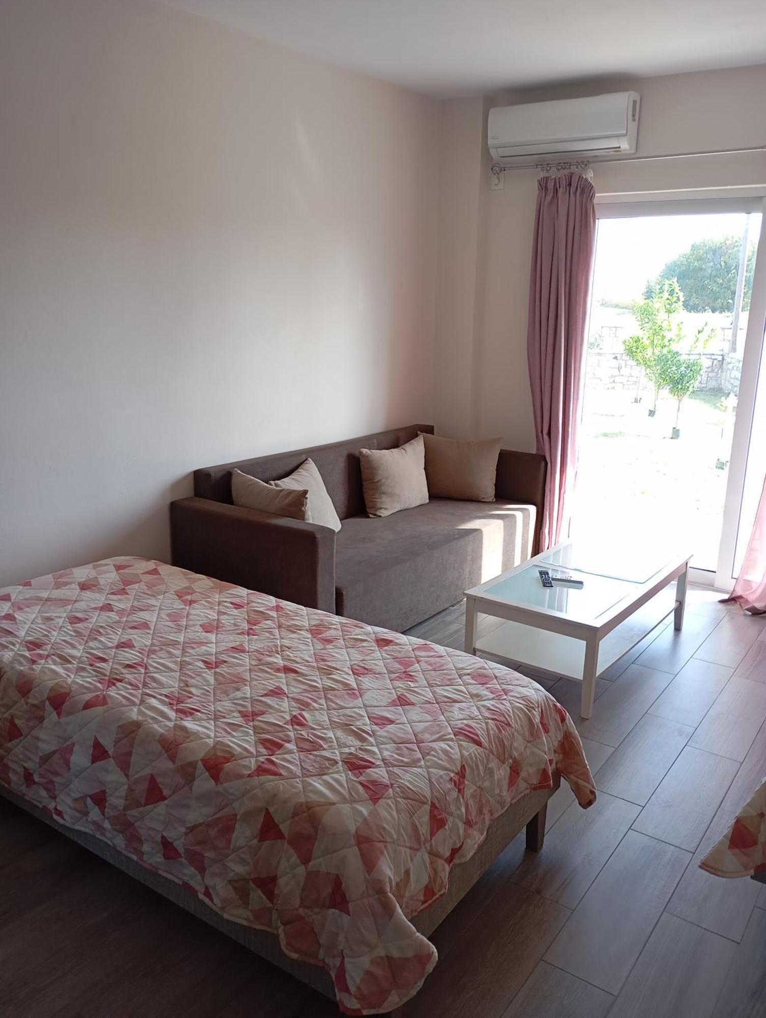 Lighthouse Apartments 칠리아도우 외부 사진